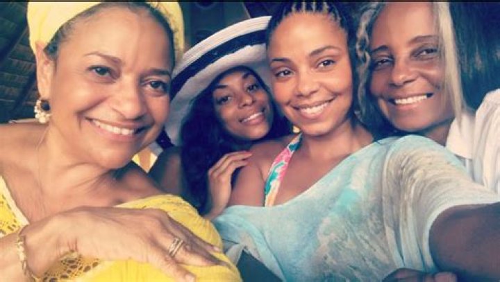 The Ultimate Guide To Sanaa Lathan's Children: Facts And Fascinating Insights